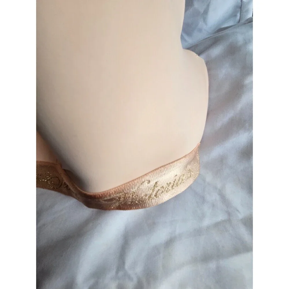 Victorias Secret 34DDD Everyday Tee Shirt Bra Lightly‎ Padded Scalloped Lace EUC